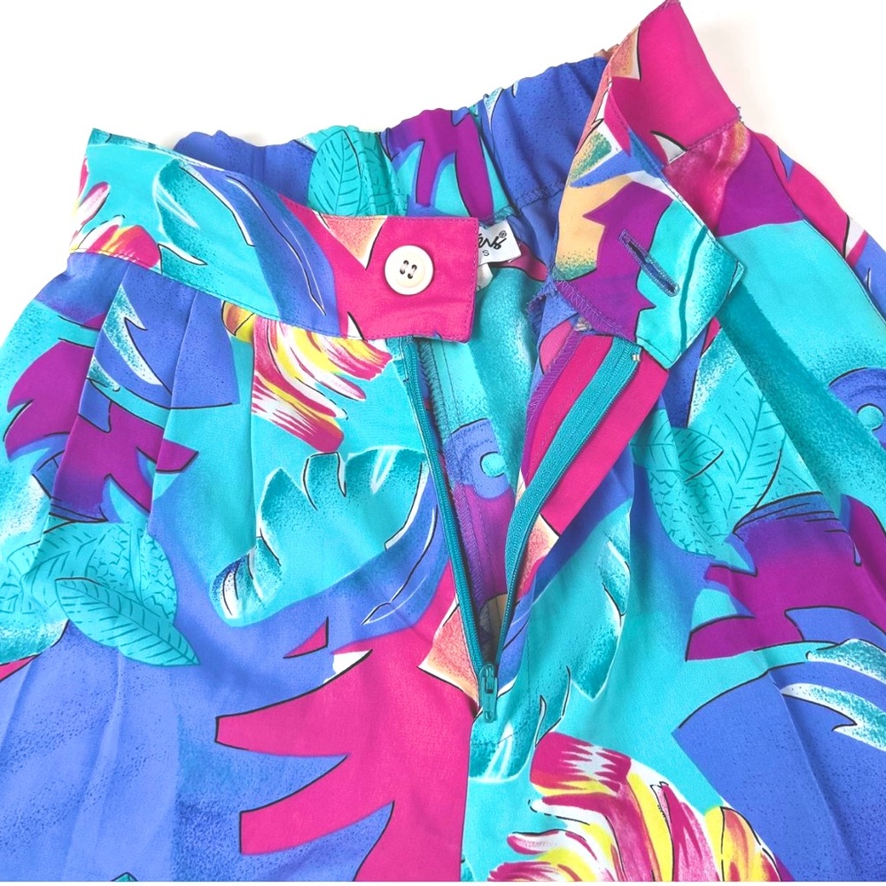 VINTAGE High Waisted Printed Shorts, XS
